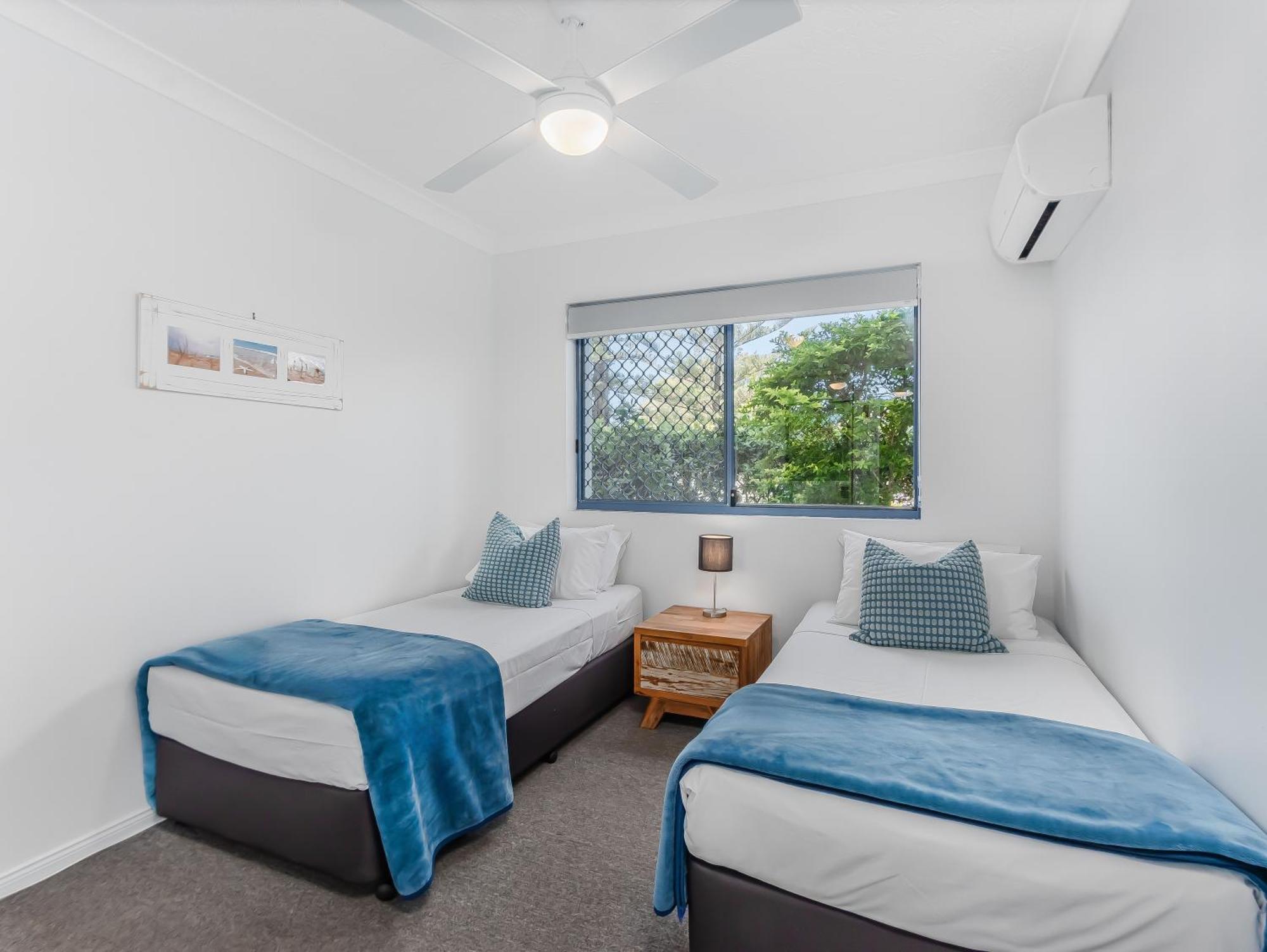 Bella Mare Coolangatta Beachside Apartments โกลด์โคสต์ ภายนอก รูปภาพ