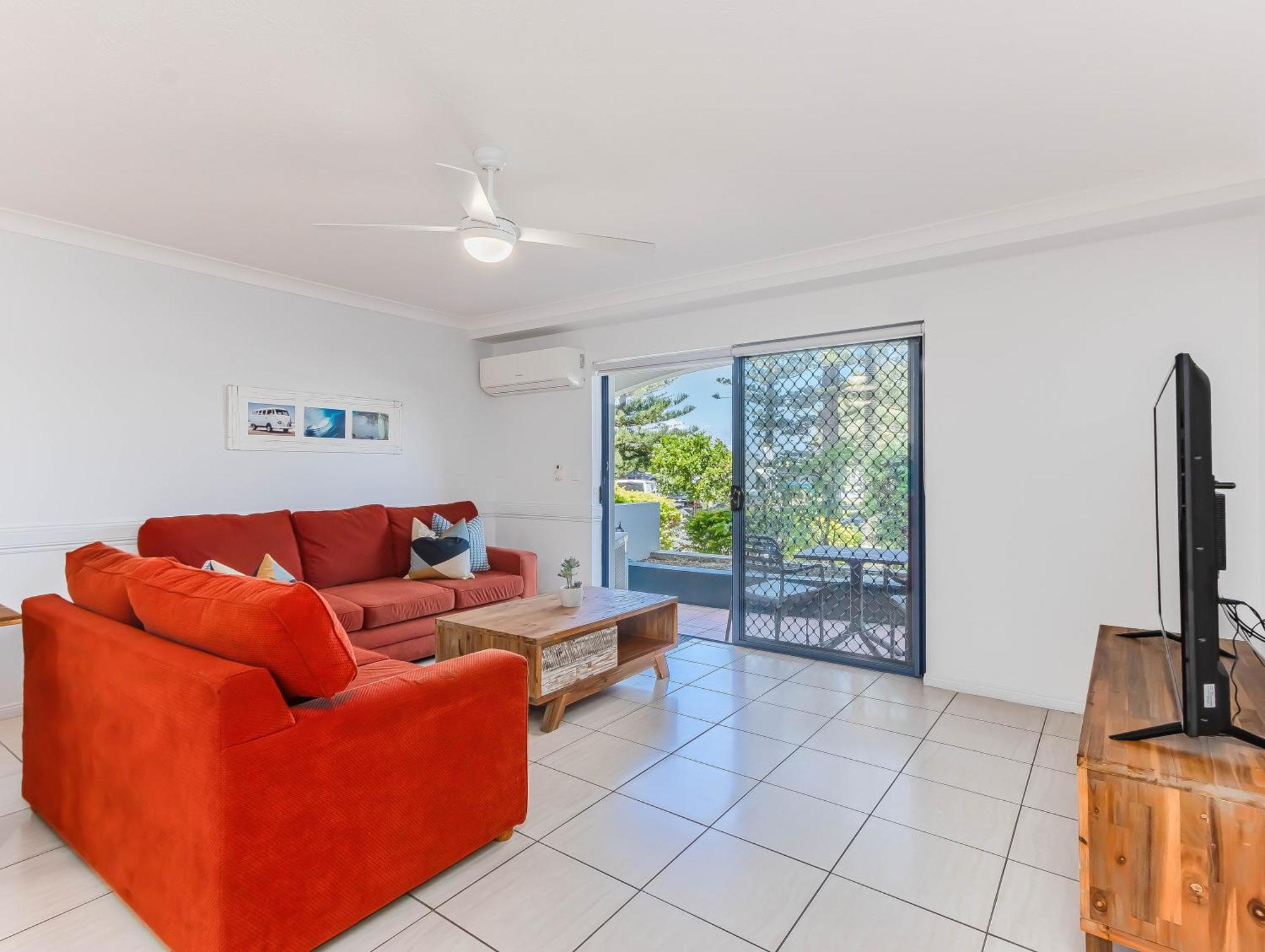 Bella Mare Coolangatta Beachside Apartments โกลด์โคสต์ ห้อง รูปภาพ